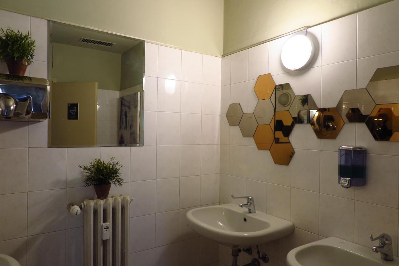 Koala Hostel Milano Eksteriør bilde